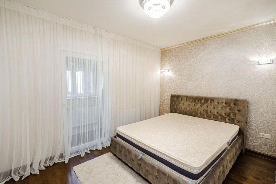 Cathedral Park And Pedestrian Zone Ultracentral Cozy Apartment In Кишинів Екстер'єр фото